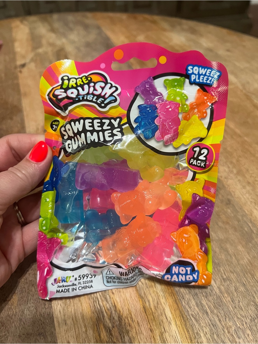 Irre-Squish-tiblw Sweezy Gummies Bear Pack - Neon Multicolor